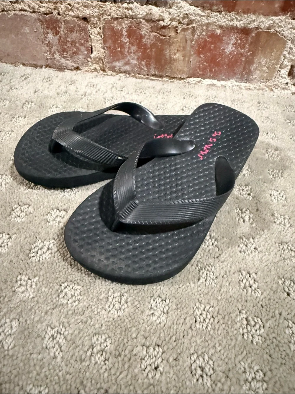 Old Navy Black Flip Flops with Pink Insole Accent
